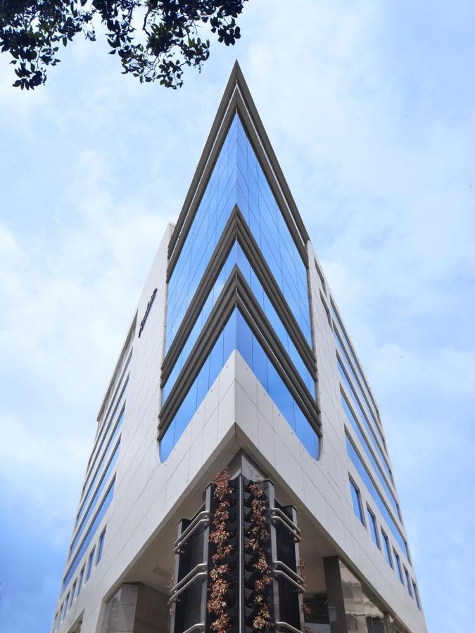 Radisson Bengaluru City Center Εξωτερικό φωτογραφία