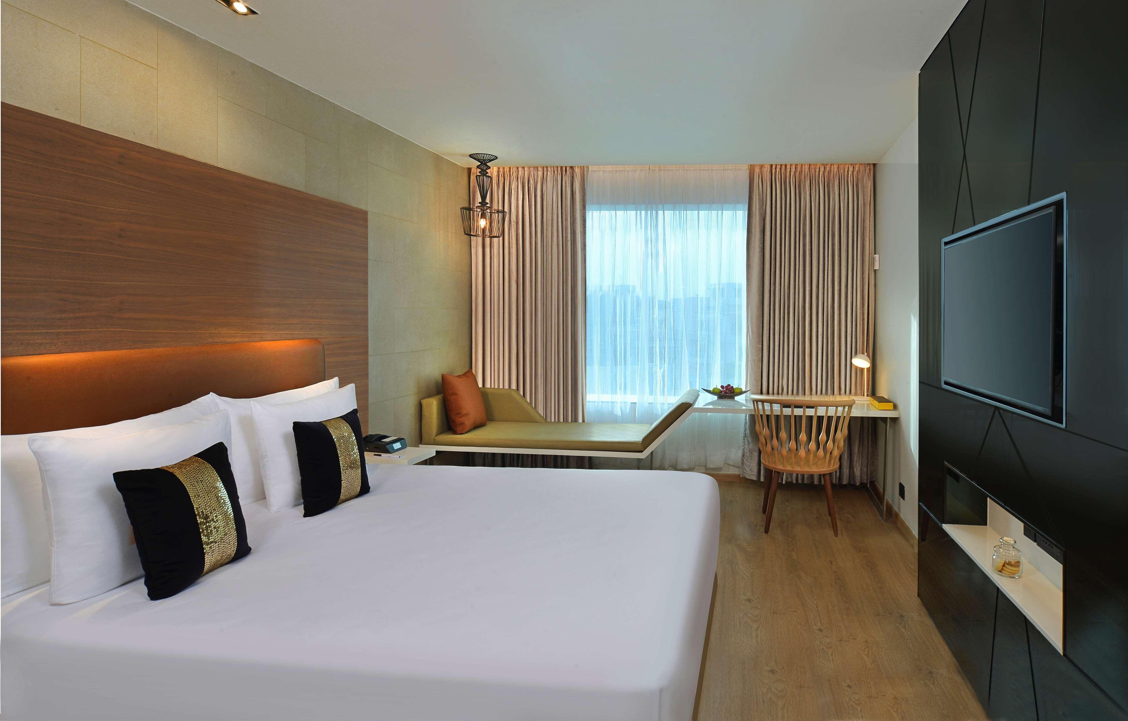 Radisson Bengaluru City Center Εξωτερικό φωτογραφία